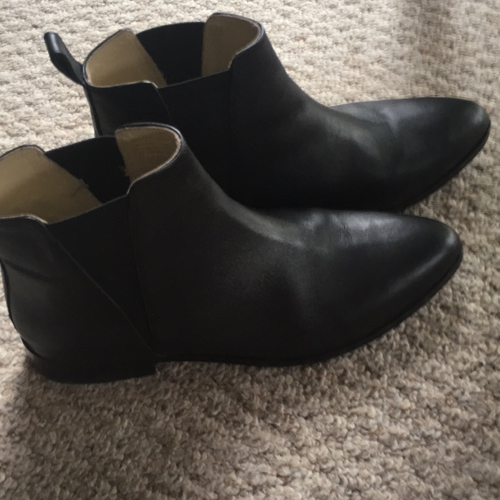 Nisolo Chelsea Black with Vibram Soles